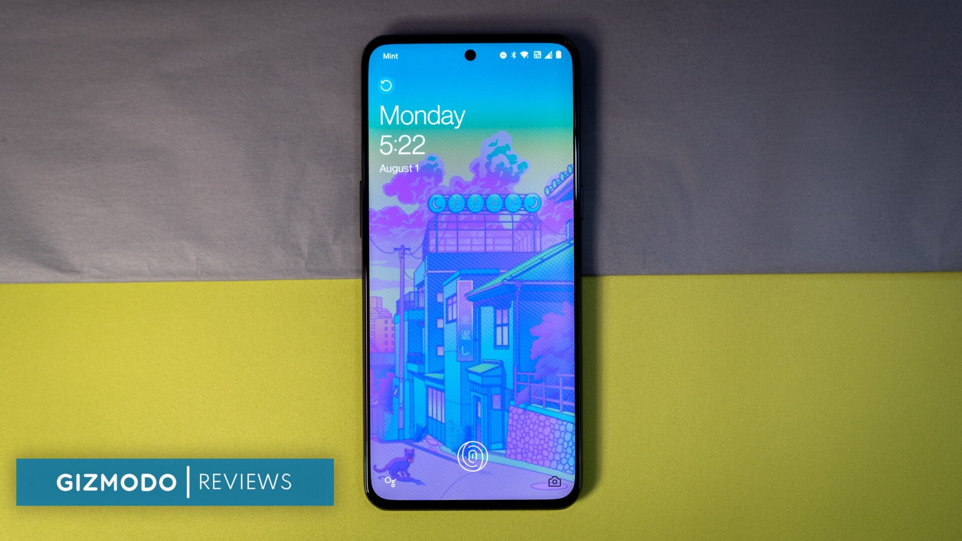 The OnePlus 10T is a heck of a deal compared to its flagship predecessor, the OnePlus 10 Pro.