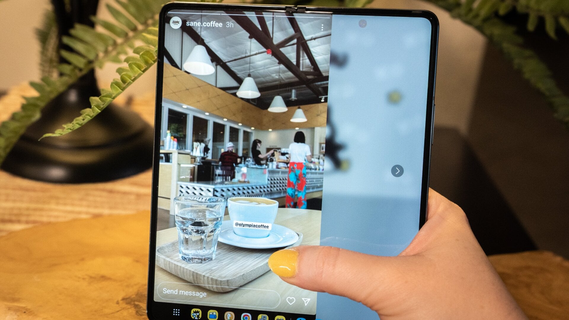 What Instagram looks like when you push it off to part of the screen on the Z Fold 4. 