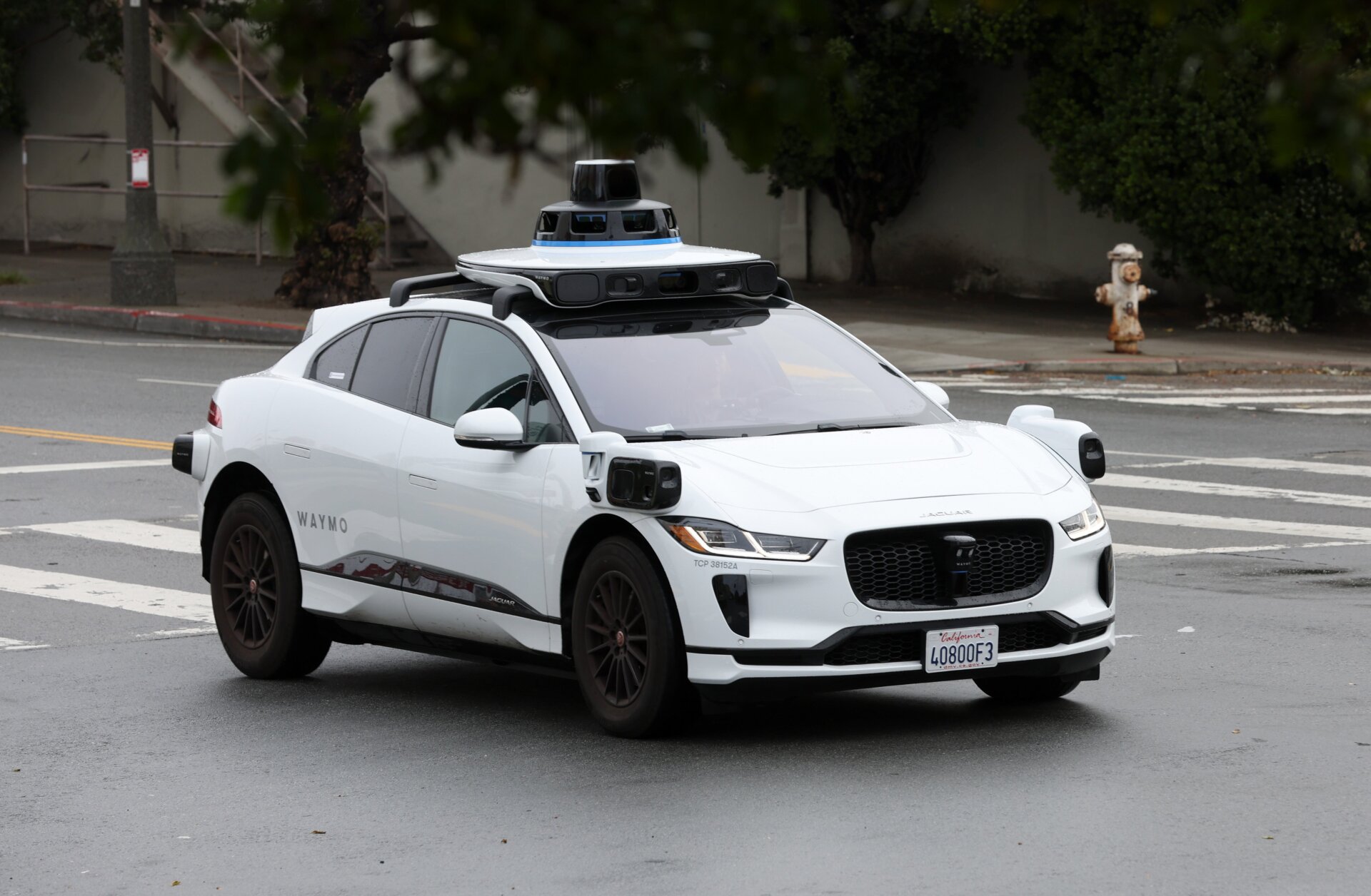 Waymo, Google’s self-driving unit, as taken a slow and steady approach to development and continues to lower expectations. 