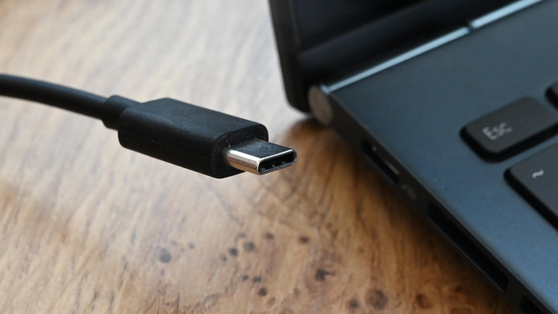 USB Type-C