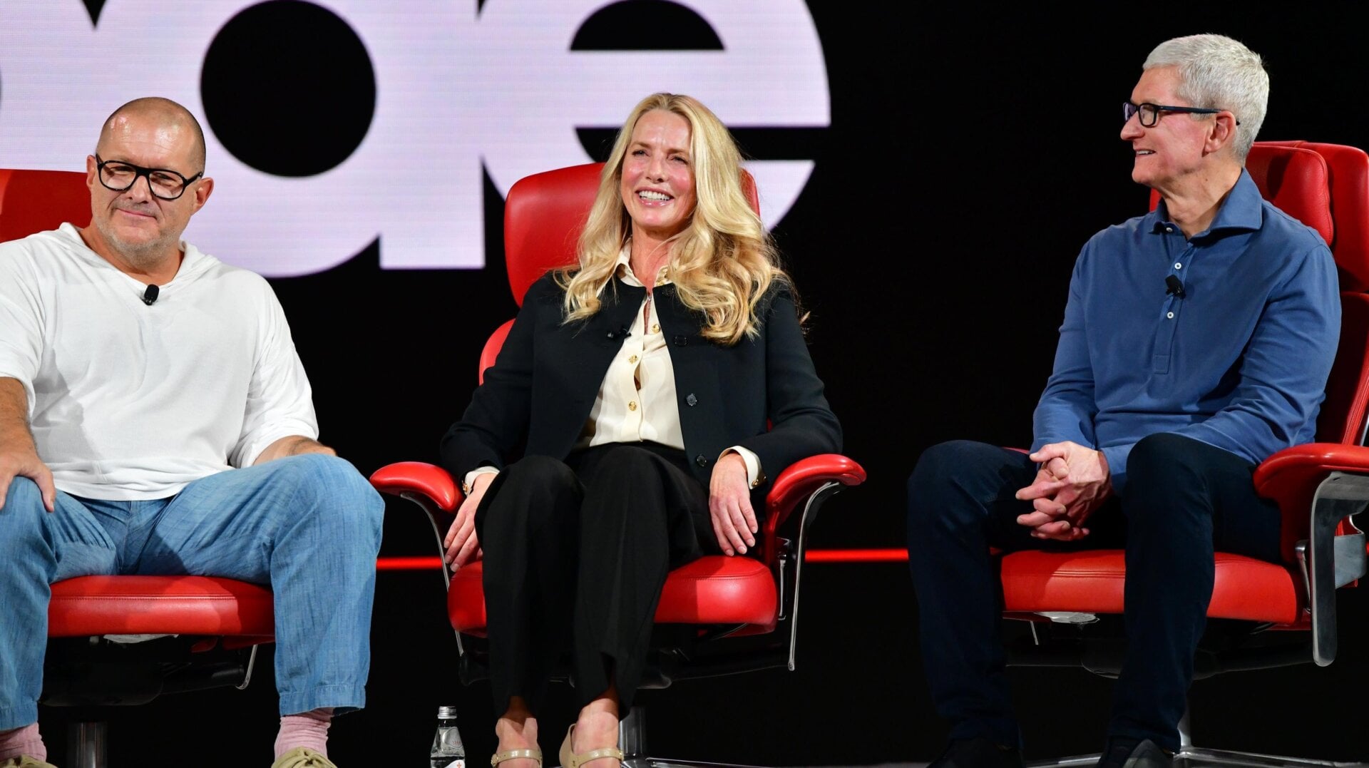 Yesterday, just hours after Apple’s “Far Out” event where the company unveiled the new iPhone 14, Tim Cook was also interviewed at Vox Media’s Code Conference. Both highly publicized events set the stage for crypto scammers to take advantage of wayward internet searchers.