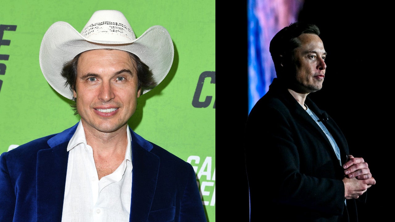 Kimbal Musk (left) and Elon Musk