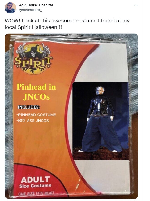 Screenshot: @darkmusick_