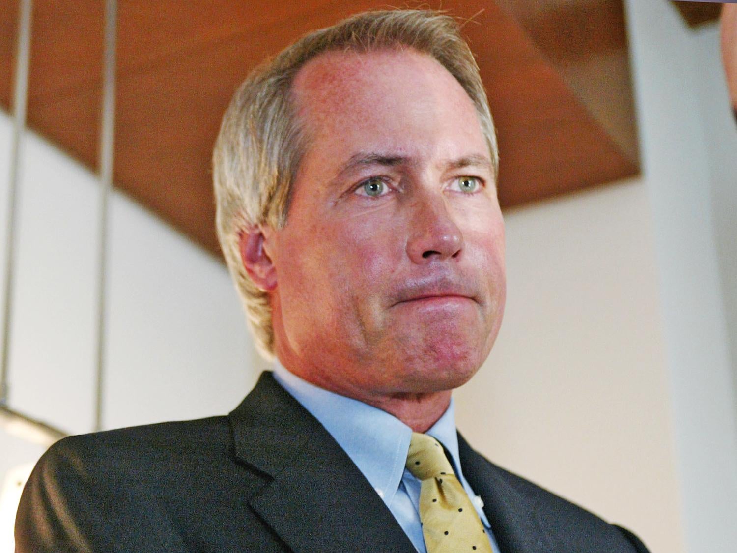 Lin Wood, an attorney for Kyle Rittenhouse, took his complaining to Parler after getting banned from Twitter.