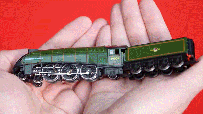 Gif: YouTube - Hornby Model Railways