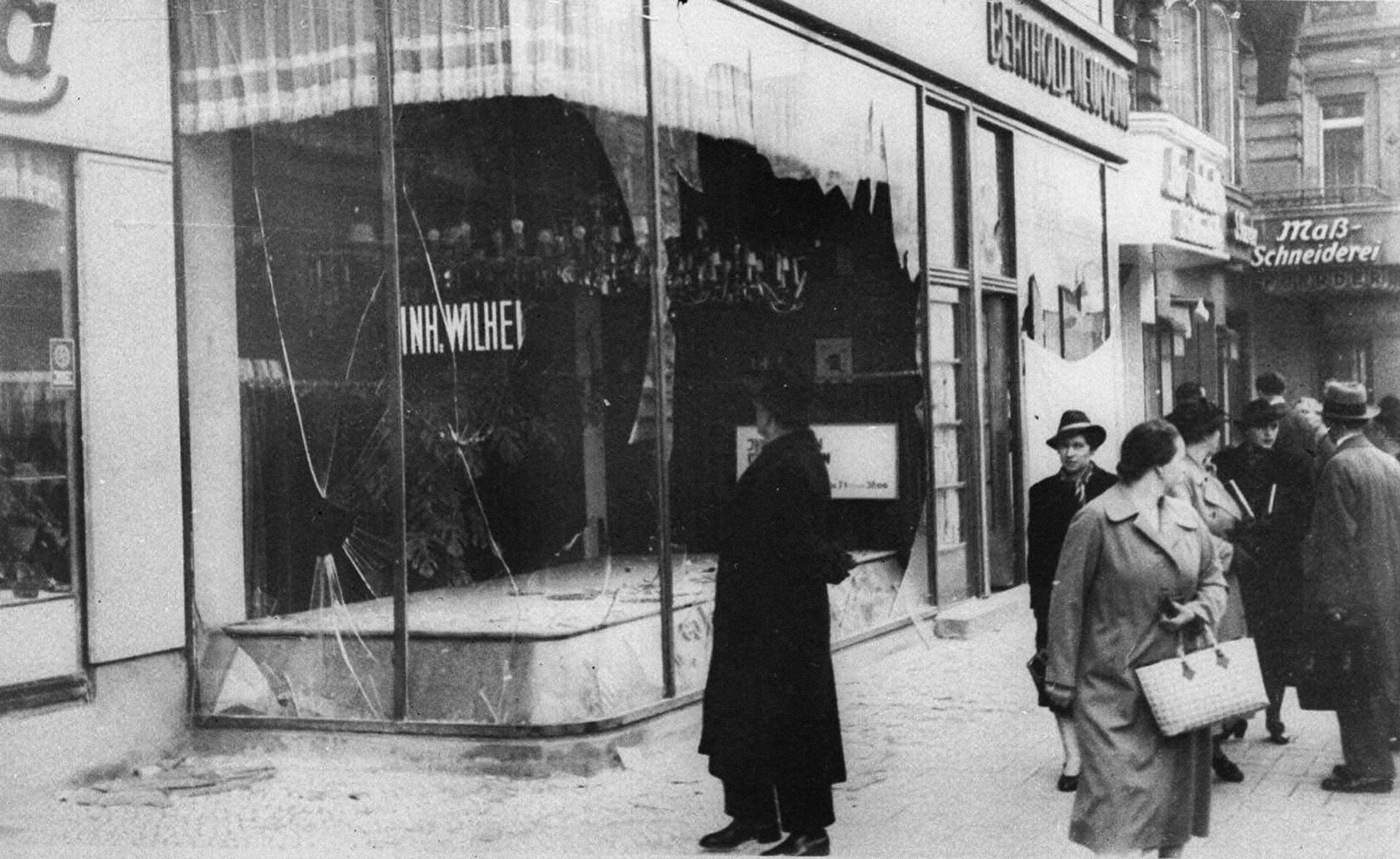 Both Nazi paramilitary forces and German civilians participated in the 1938 attack on Jewish people, businesses, and synagogues. 