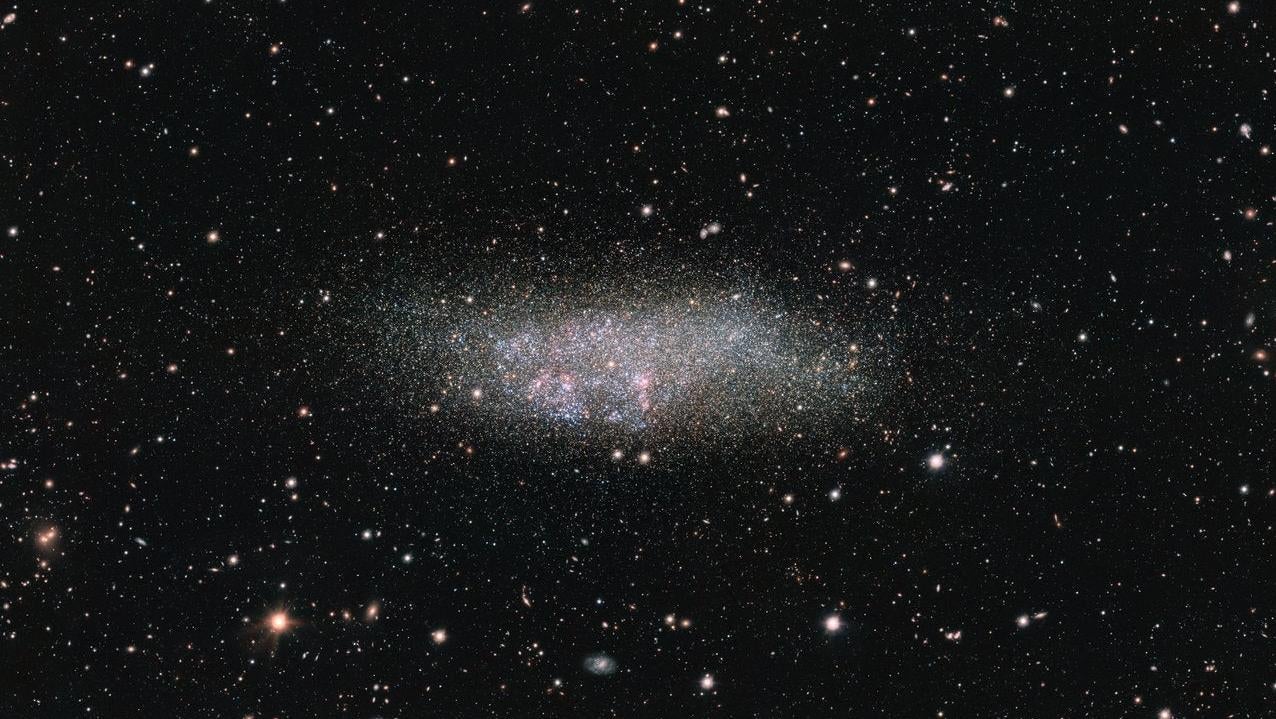 Wolf-Lundmark-Melotte as seen by the VLT Survey Telescope.