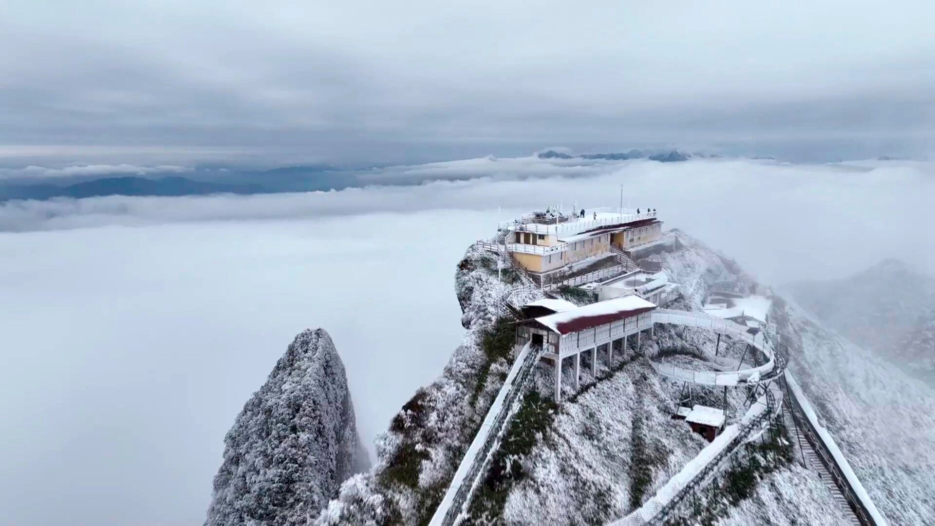 Aerial photo shows the snow scenery of Batai Mountains in Wanyuan City, southwest China’s Sichuan Province, December 7, 2022.