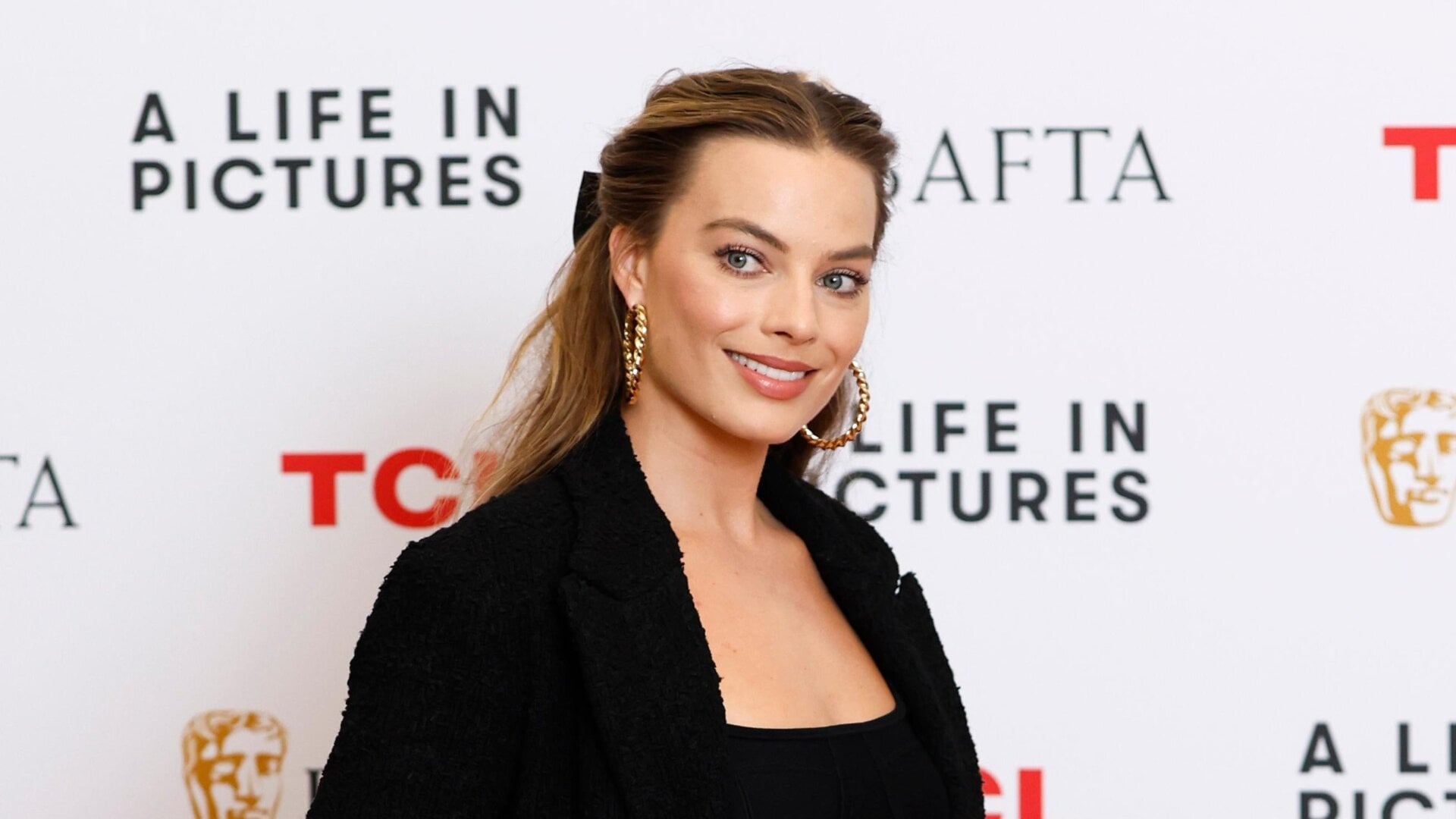Margot Robbie might yet make it to the high seas.