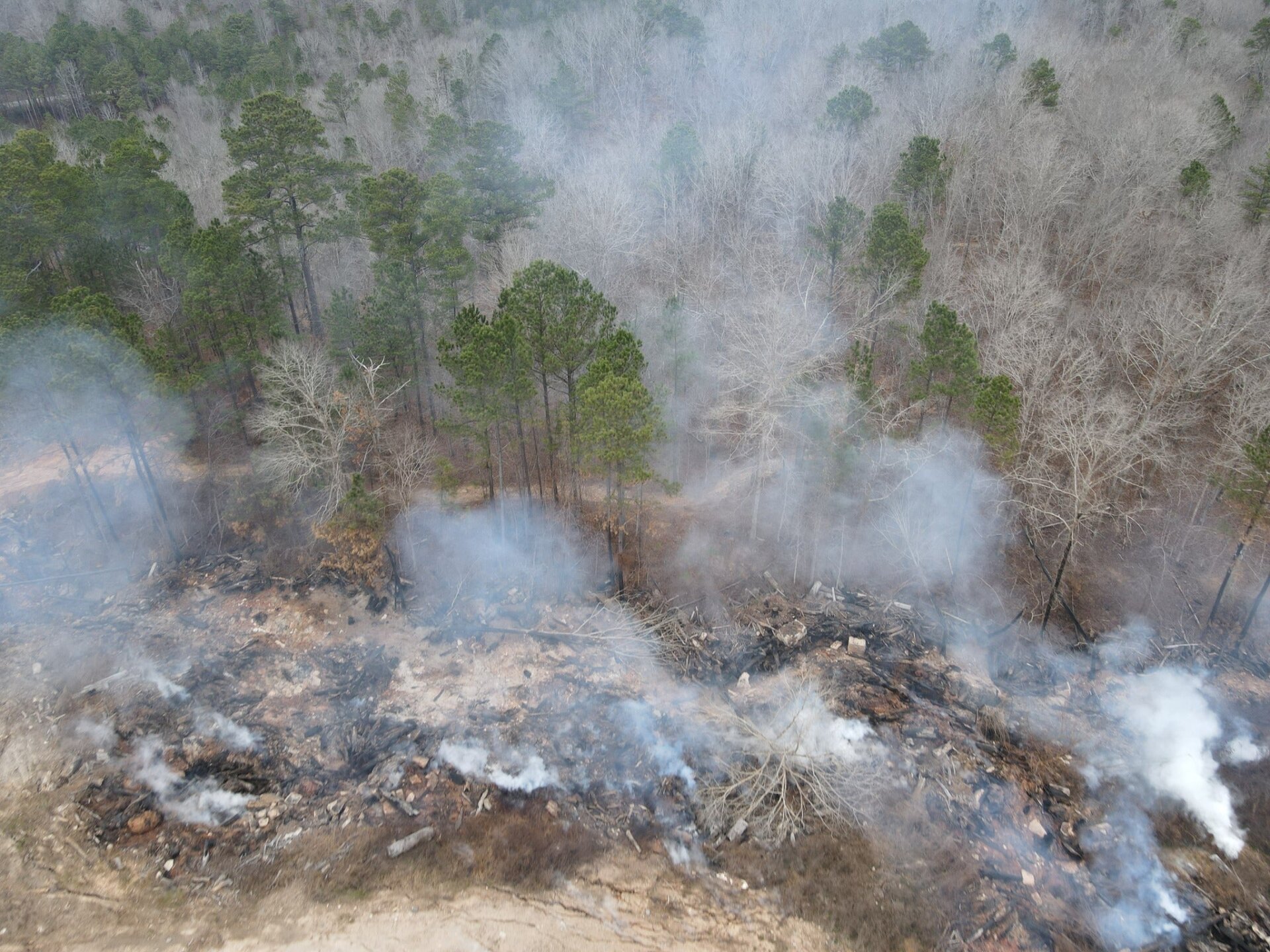 A fire in this Alabama landfill has spread toxic smoke to nearby areas. 