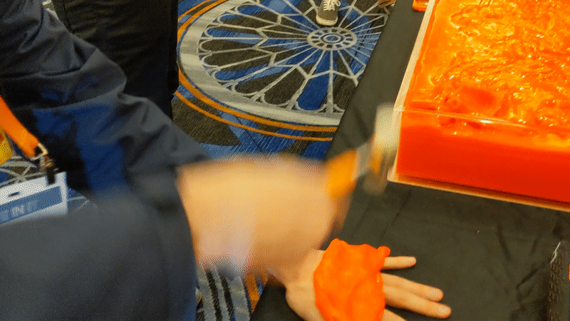 Gif: Kyle Barr/Gizmodo