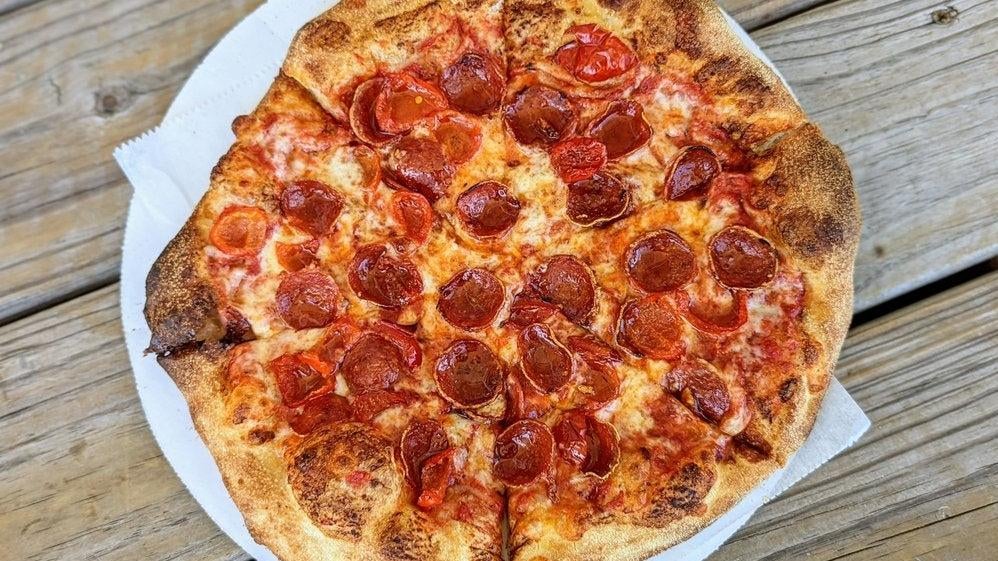 Photo: Yelp/Geno D’s Pizza