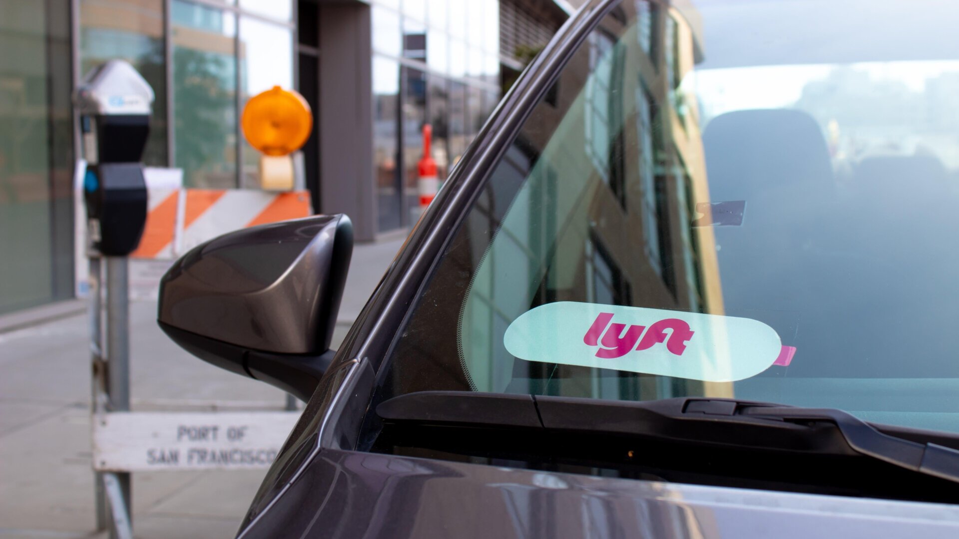 Lyft is growing ever more similar to its primary competitor, Uber.