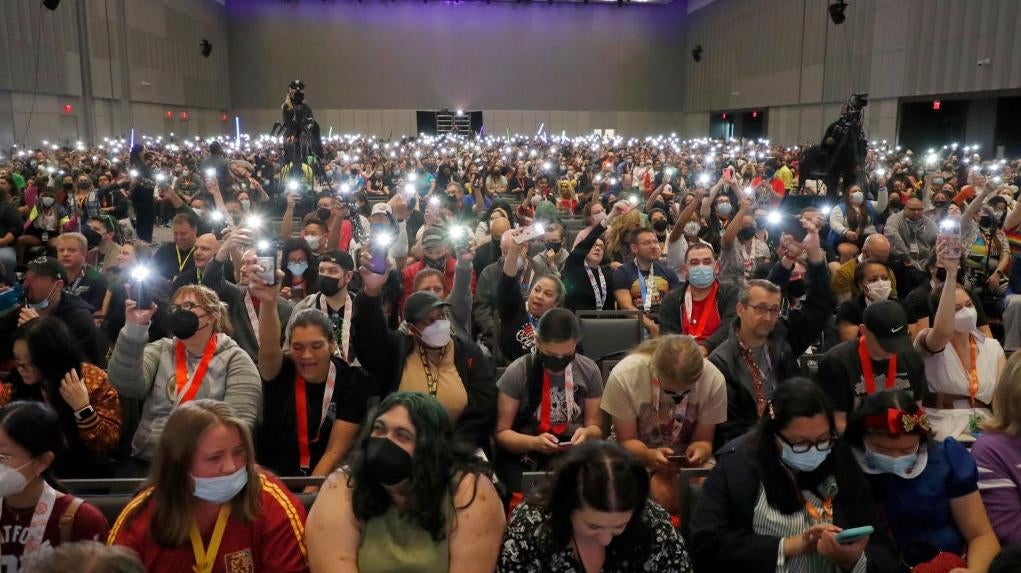 A crowd fills the room at New York Comic Con 2022.