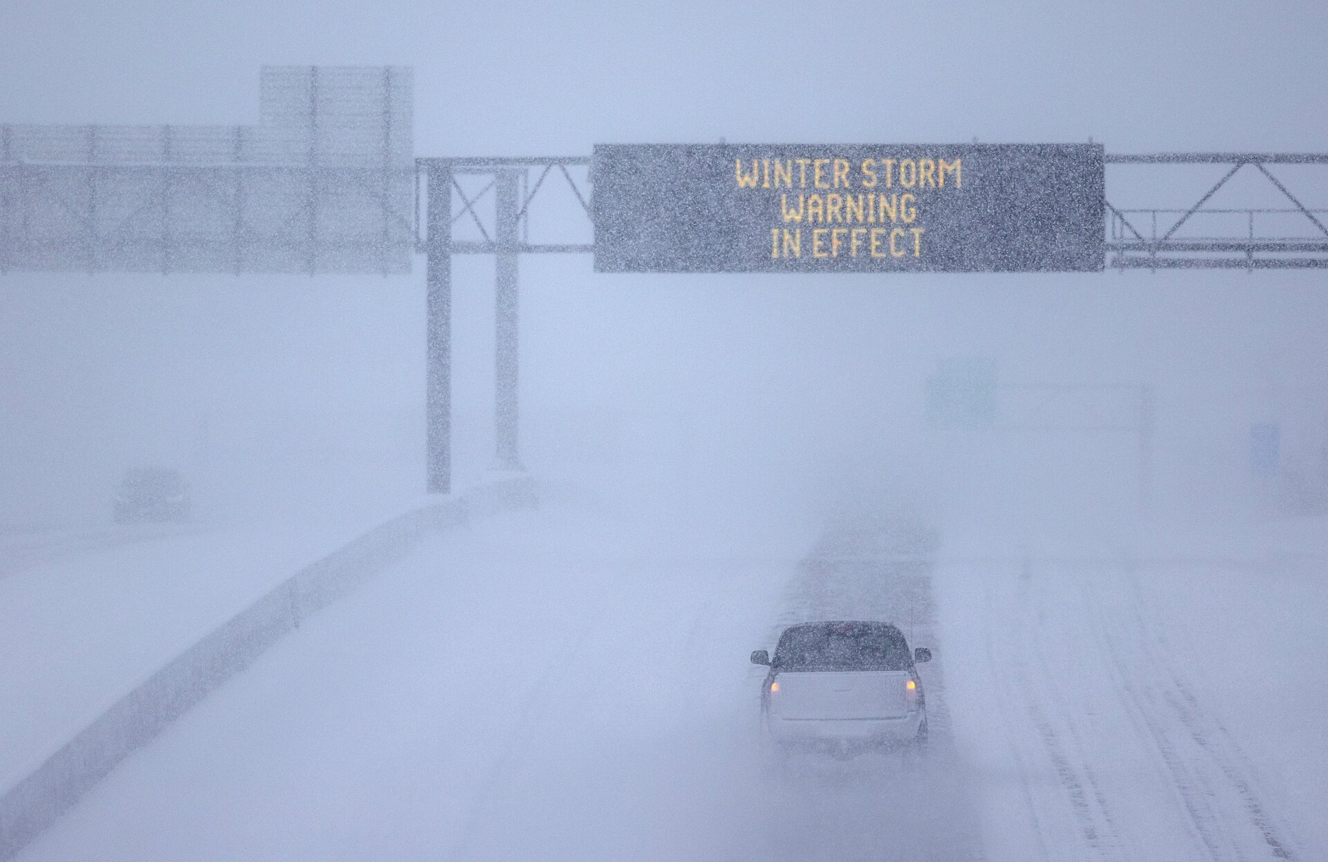 Traffic slowly makes its way south bound on 35W in Burnsville, Minn., on Thursday, Feb. 23, 2023.