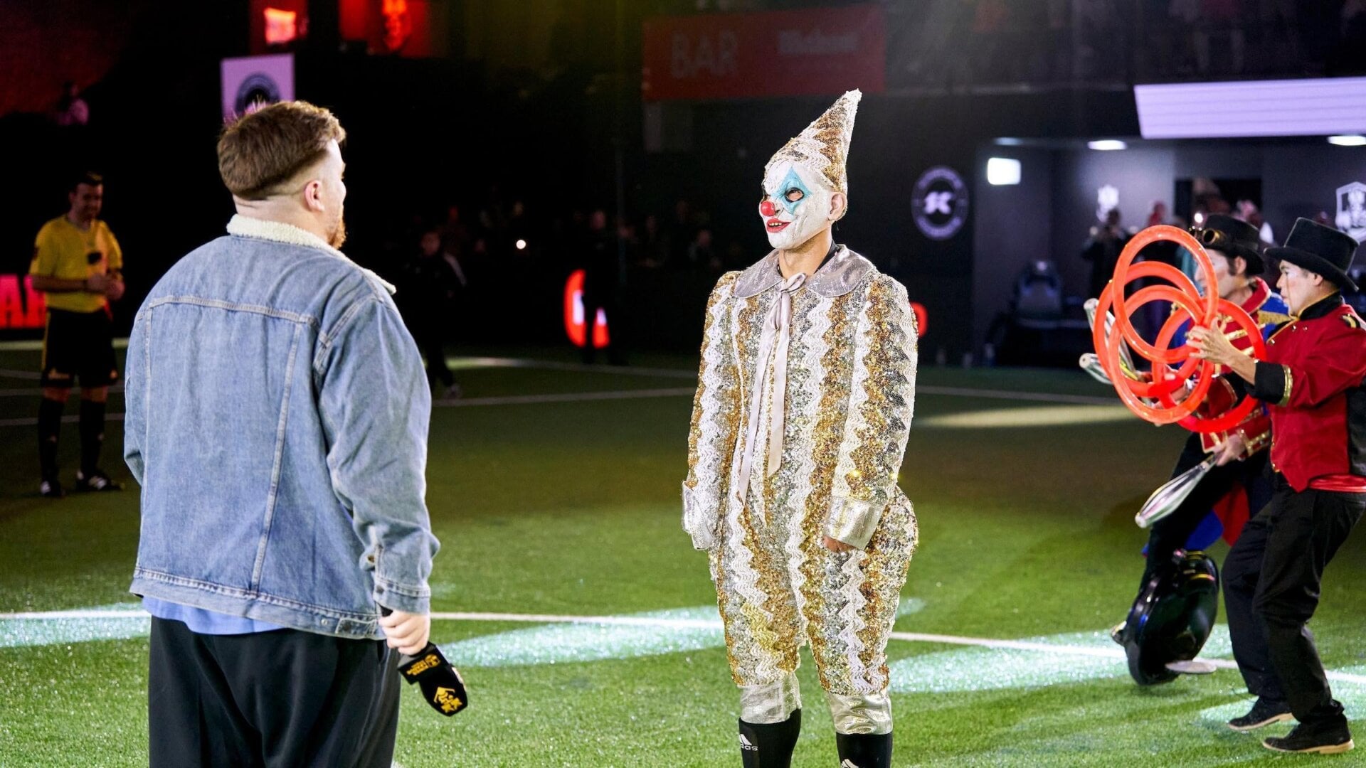 In response to critiques from Spanish soccer league officials, Piqué announced a mysterious clown as a new player for Sergio Agüero’s Kunisports.