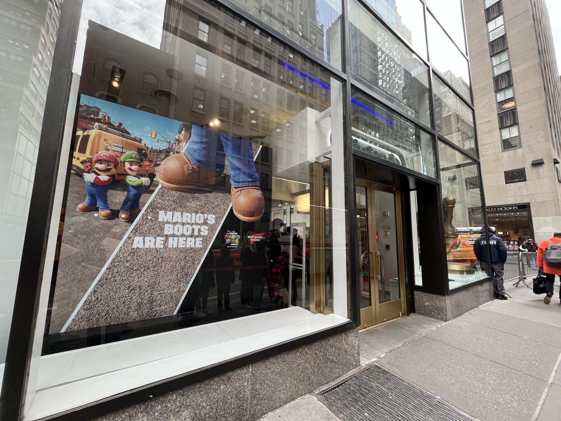 Photo: Artem Golub/io9