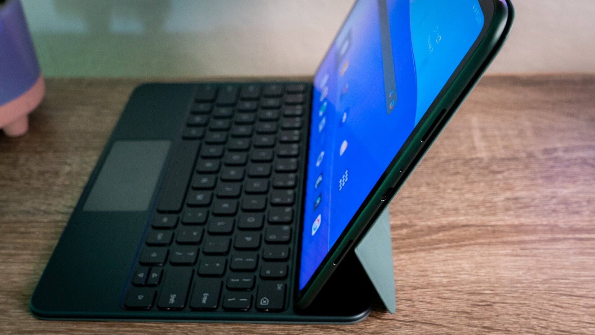The magnetic keyboard case folds into a nice kickstand for the OnePlus Pad.