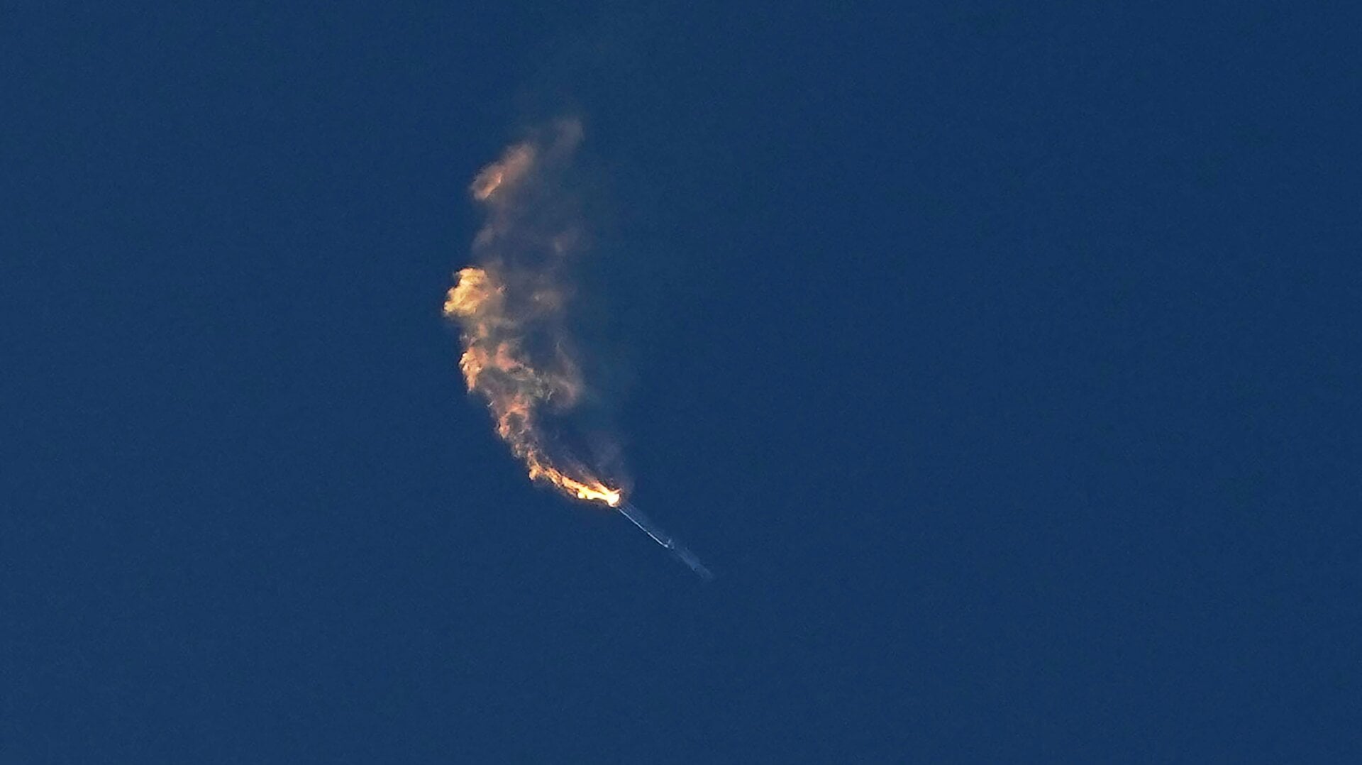 The rocket’s different stages failed to separate, causing it to flip around before exploding in the skies.