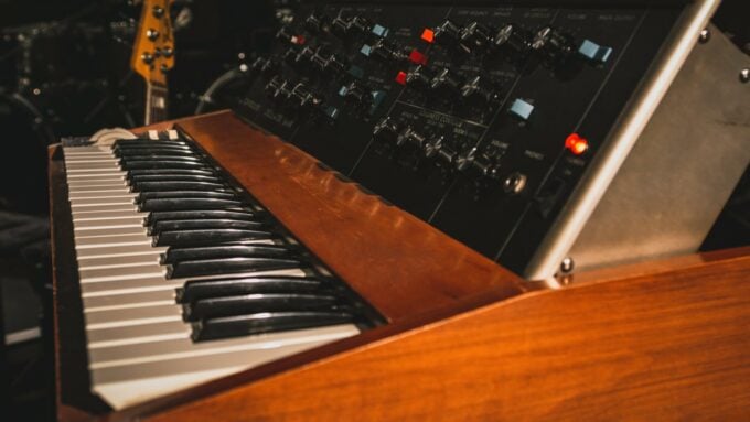 After Decades of Independence, Moog Sells Out