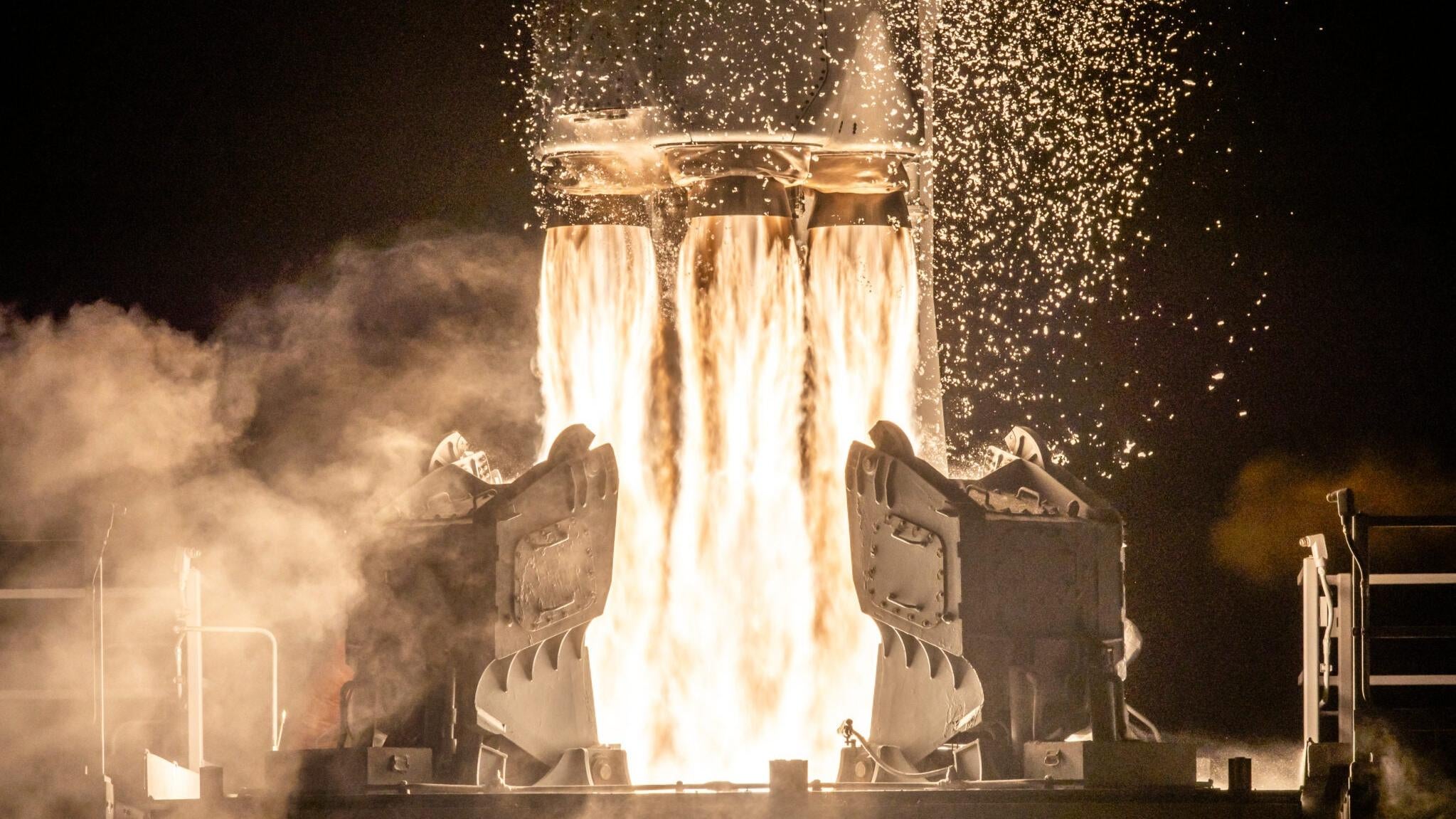 Plume from a Firefly Aerospace rocket.