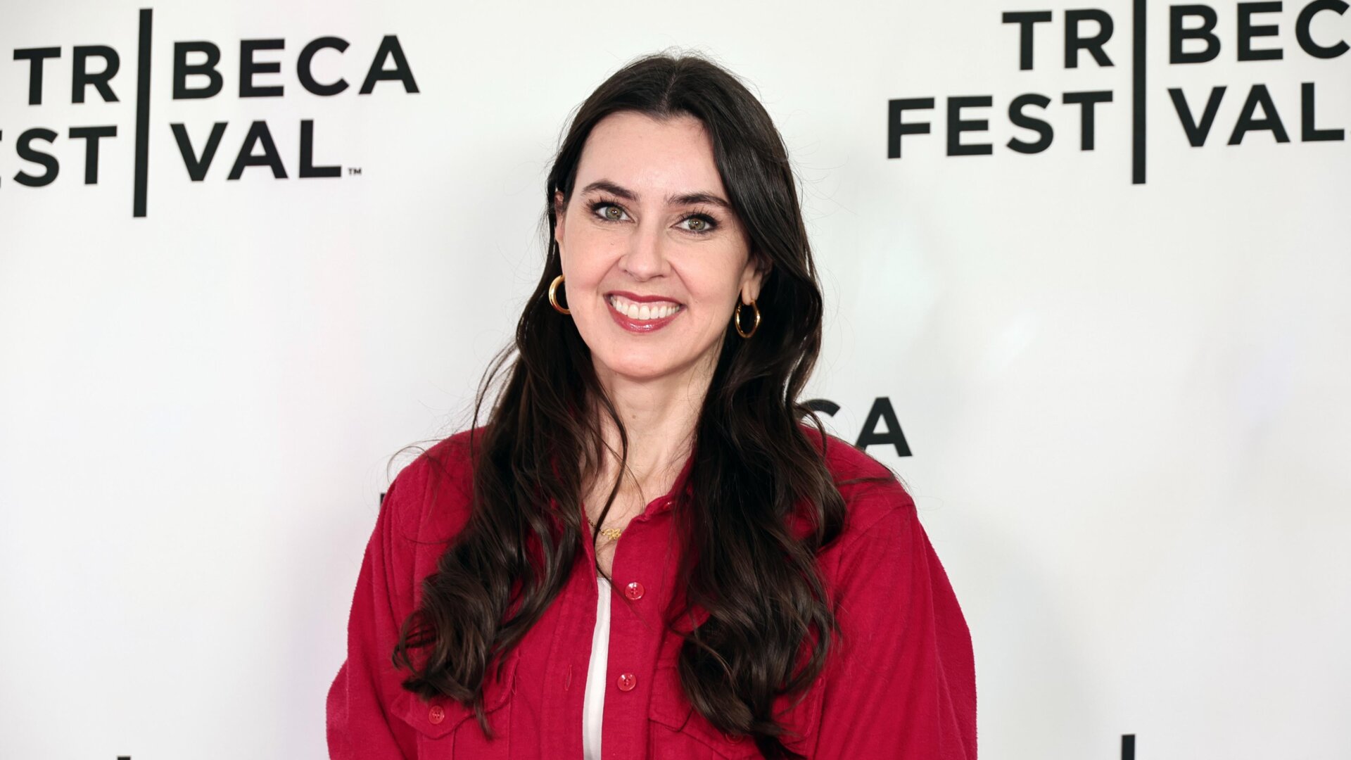 Washington Post columnist and longtime internet culture reporter Taylor Lorenz charts the content creator’s rise to prominence in her new book Extremely Online.