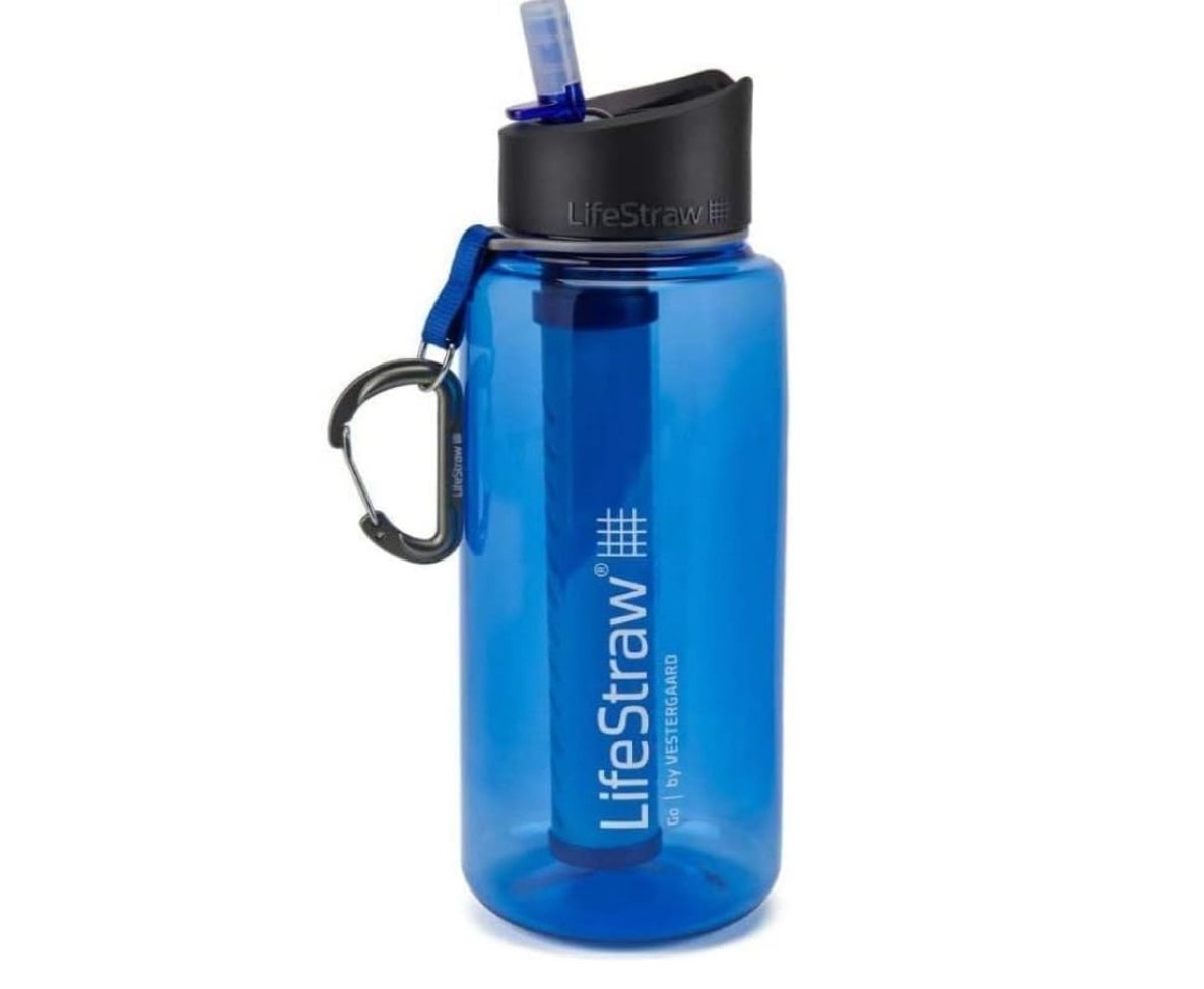 One liter, water filtering bottle. 