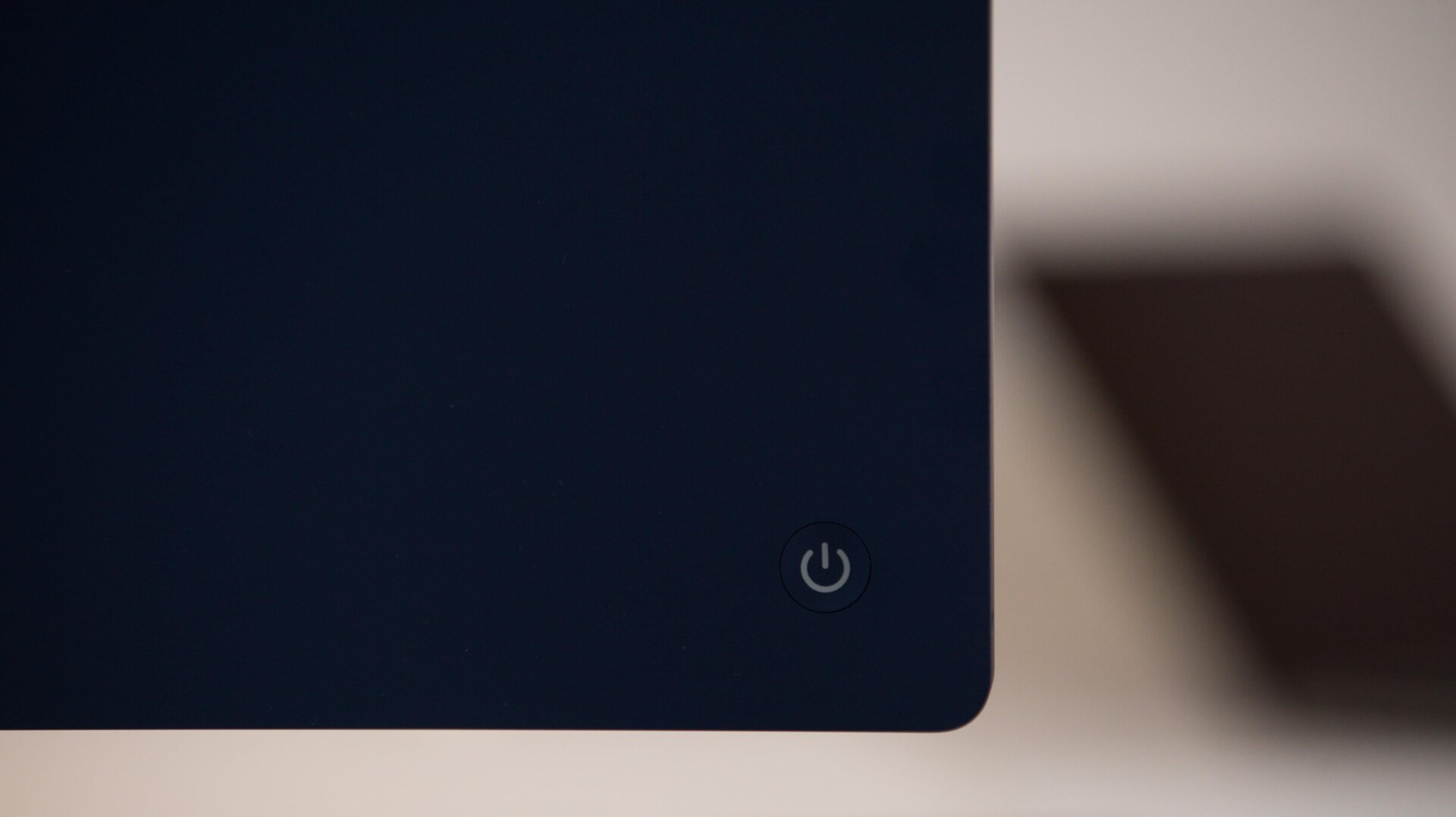 Image: Artem Golub / Gizmodo