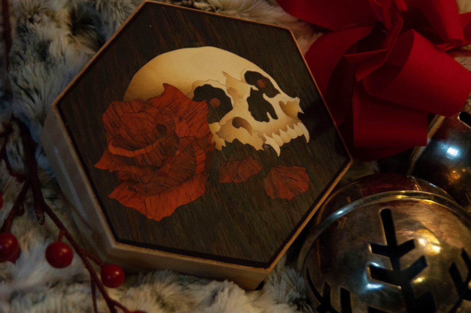 Image: Sting and Saw