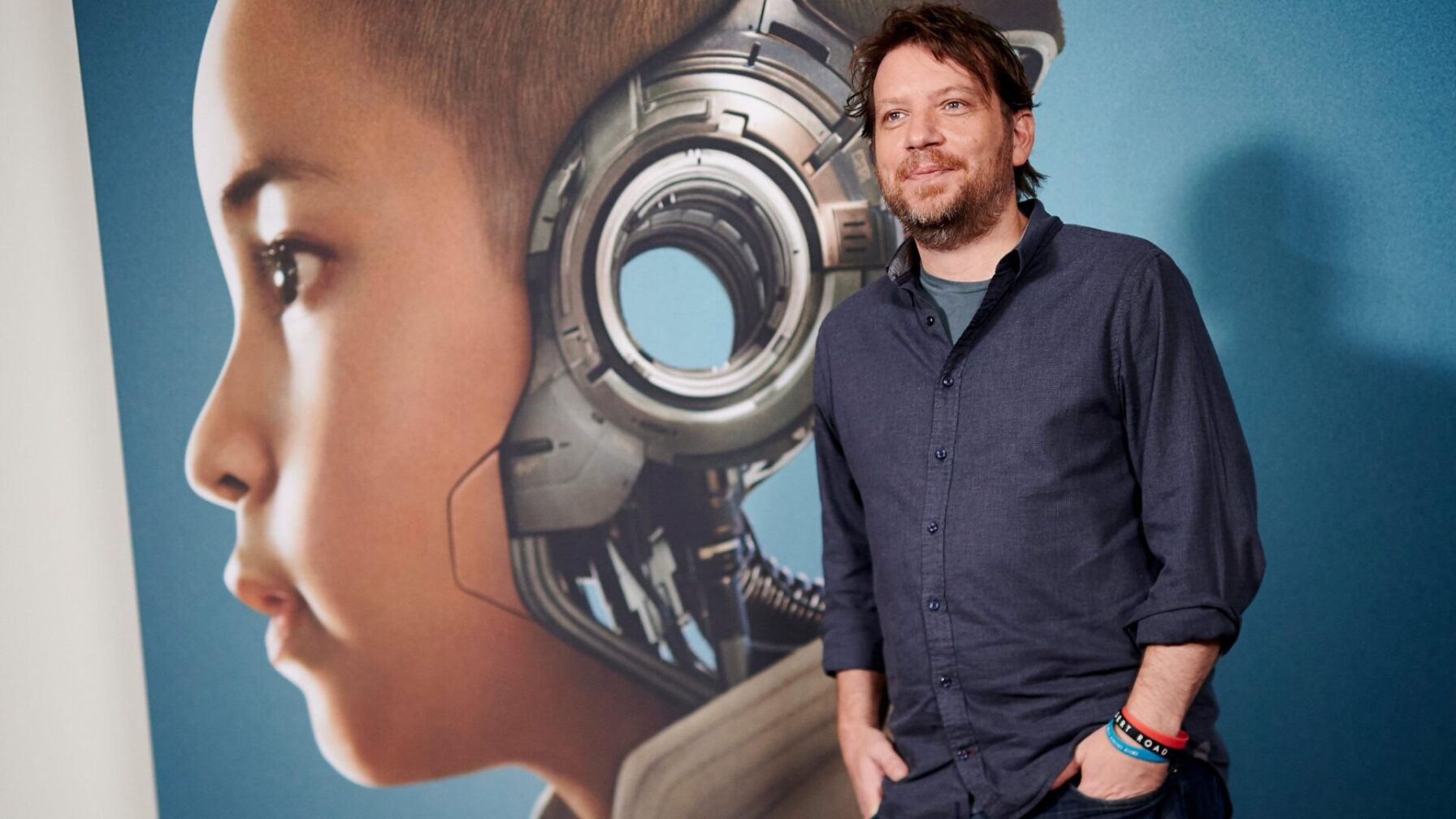 Rogue One's Gareth Edwards to Direct Upcoming Jurassic World Film