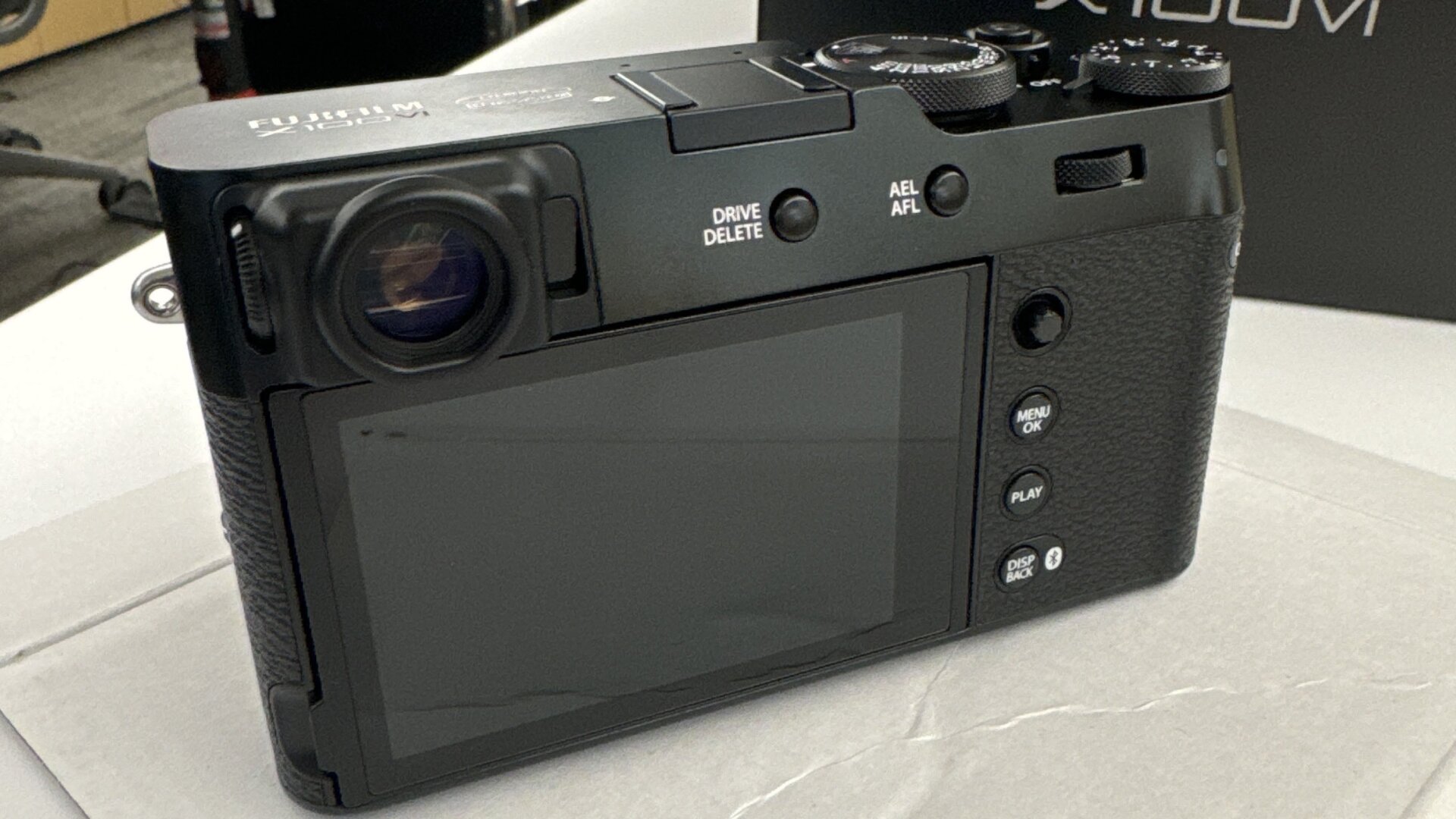 Photo: Artem Golub / Gizmodo