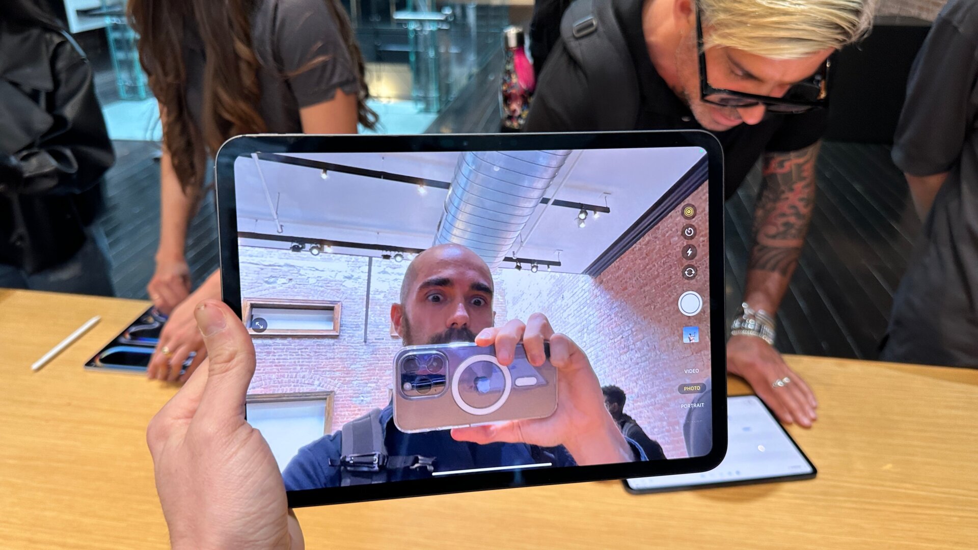 Photo: Kyle Barr / Gizmodo