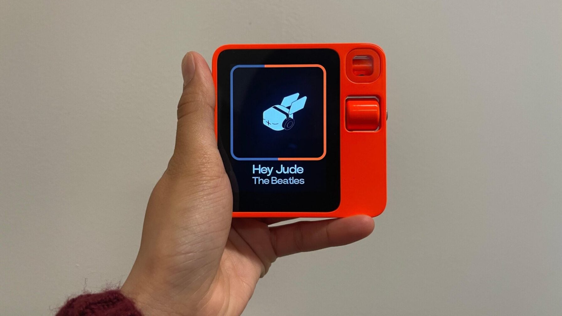 Rabbit R1 Review: A Half-Baked Device That Isn’t Living Up to Its Grand ...