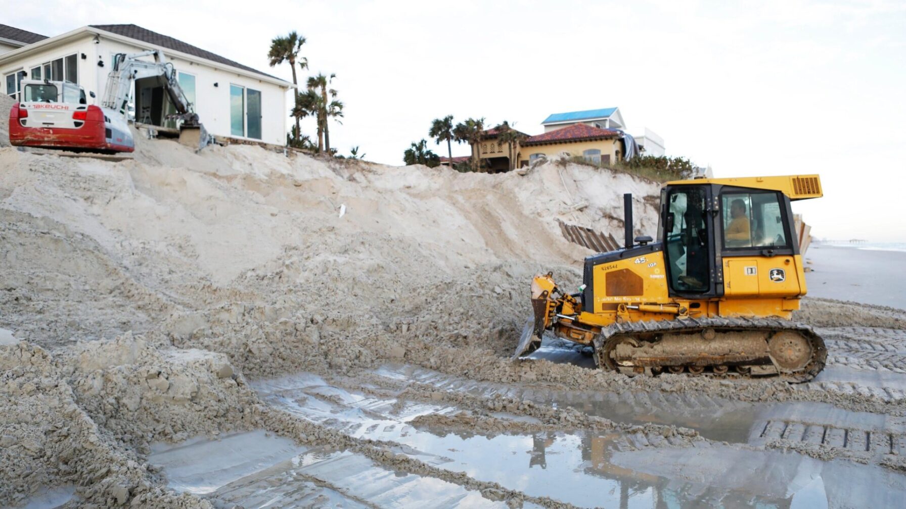 Hurricanes. Leave A Homeowner Mutiny in Florida Is Leaving the State More Vulnerable to ...