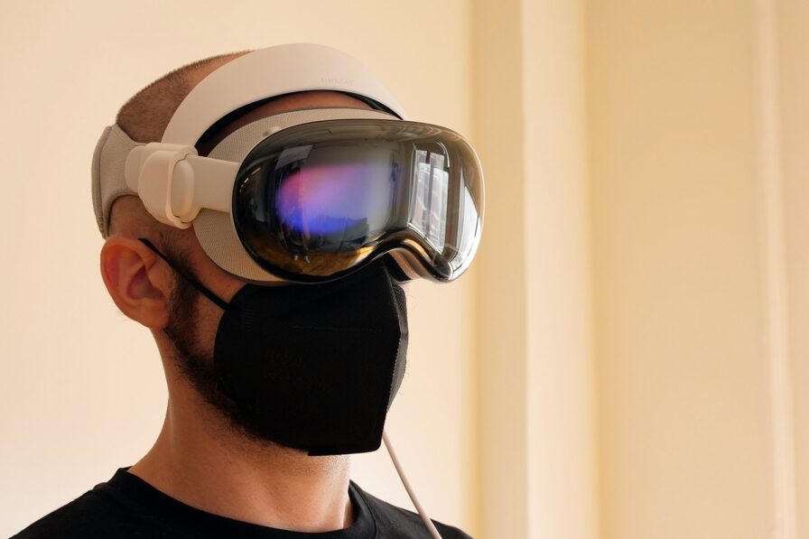 Apple Vision Pro's visionOS 2 is a Baby Step Toward the Future