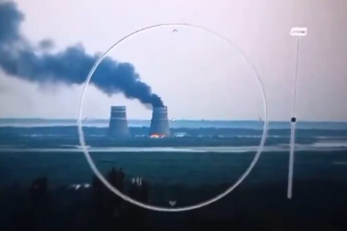 Fire at nuclear power plant in Ukraine puts experts on edge (4 min)