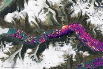A data visualization shows lower and higher water levels in a fjord following a rockslide.