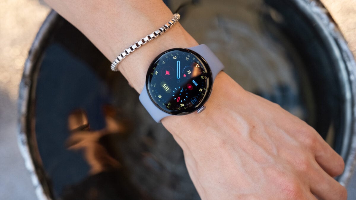 Google&rsquo;s Wear OS Watches Are Now Mere Companions to Smart Glasses