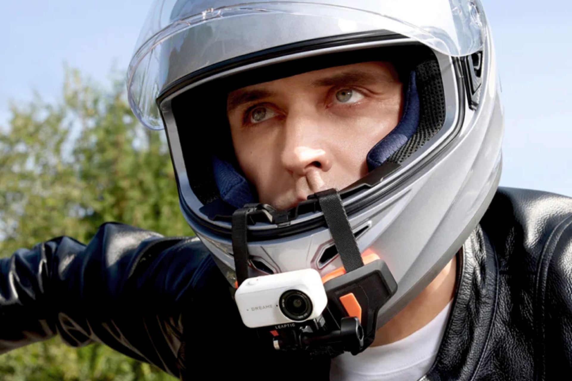 This Dreame Leapatic action camera bears a striking semblance to the DJI Osmo Nano.