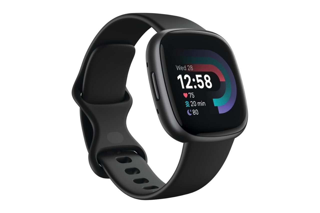 Fitbit Versa 4