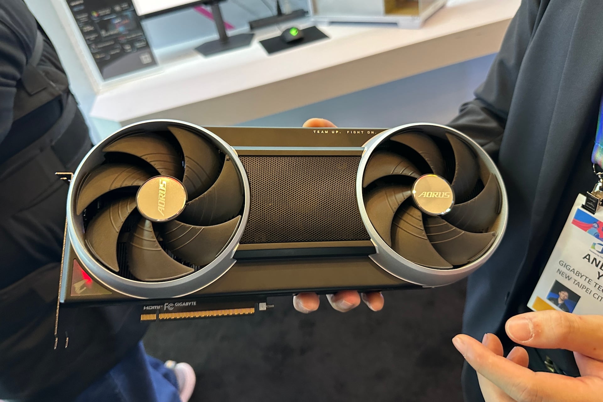 Gigabyte Aorus Geforce Rtx 50990 Infity 32g