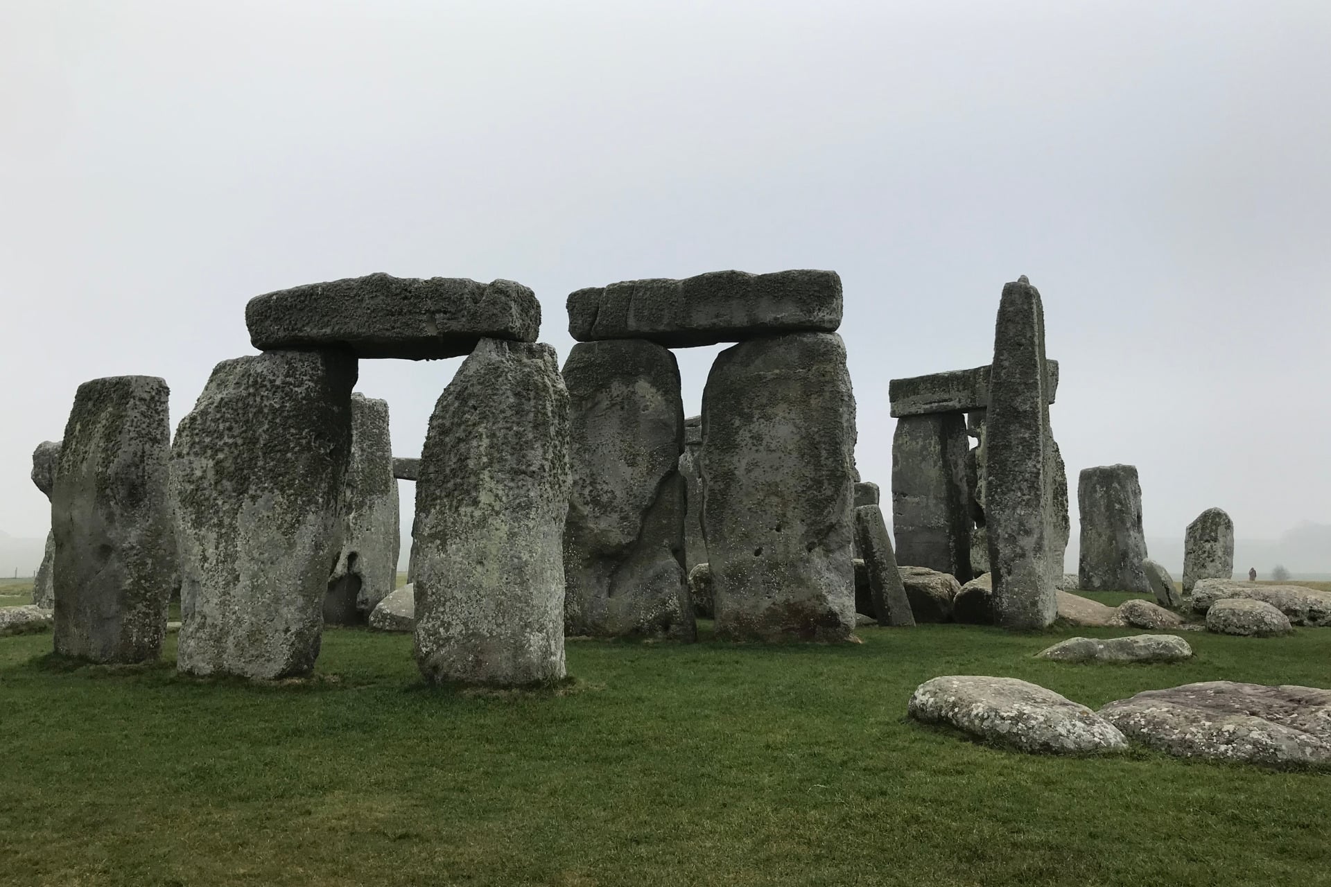 Researchers say glaciers "almost certainly" didn't transport Stonehenge's stones.