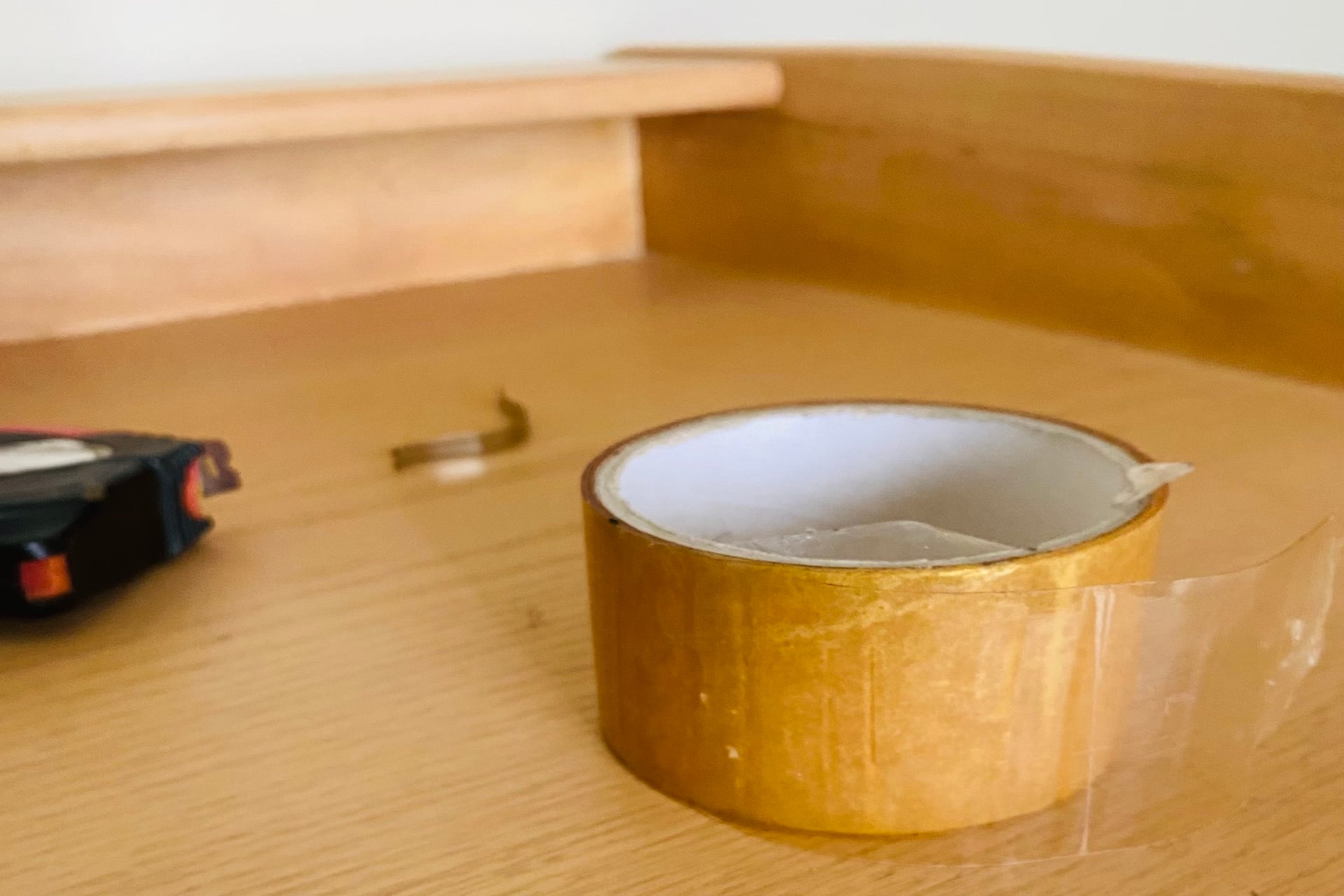 A regular roll of adhesive tape emits tiny sonic booms.