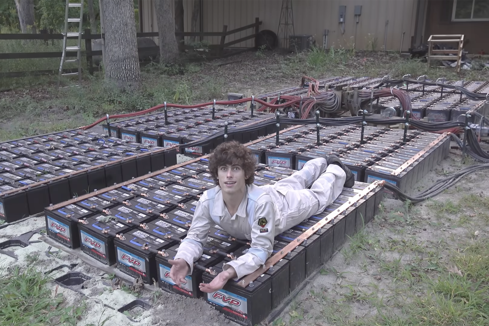 Styropyro and 400 car batteries