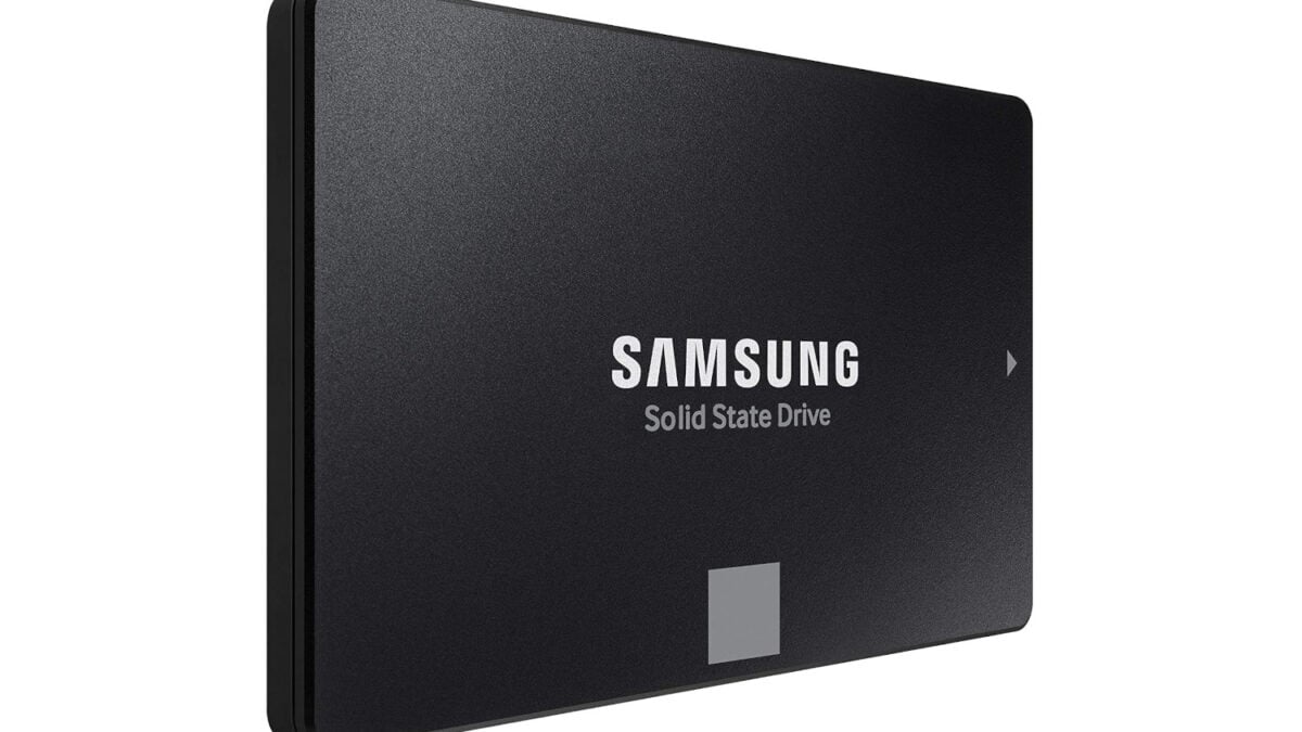 Apple純正 SAMSUNG 1TB SSD 健康度100％ 残寿命100% Samsung 870 EVO 1TB SSD Crashes to a New Low at $0.15 per GB in