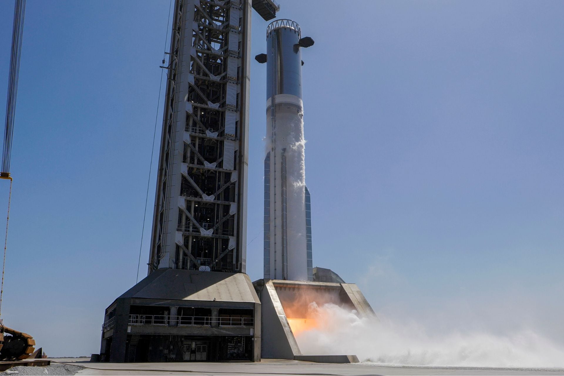 SpaceX concluded the first static fire test for Booster 19 on March 18, 2026