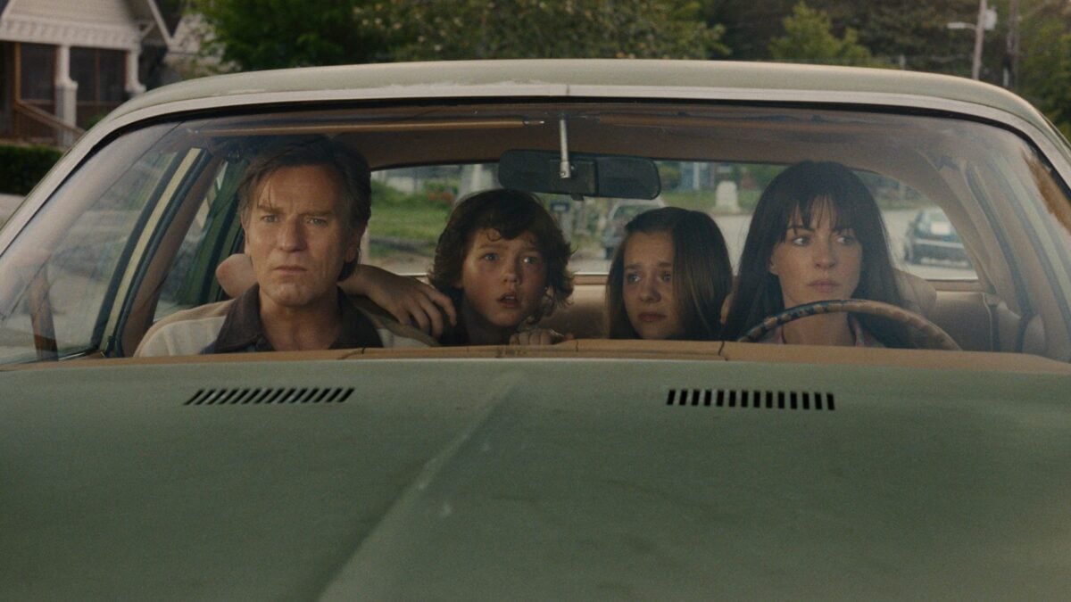 Ewan McGregor and Anne Hathaway's Mystery’s Sci-Fi Film Has Its First Trailer