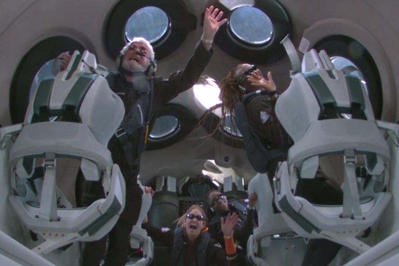 Richard Branson Is Still Trying to Make Space Tourism Happen, Selling Tickets at $750,000