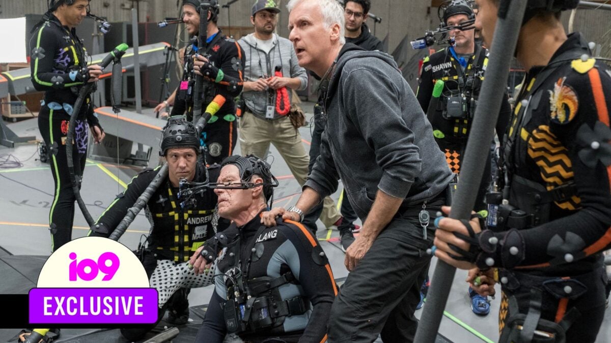 Watch James Cameron Get Really Hands-On Filming &lsquo;Avatar: Fire and Ash&rsquo;