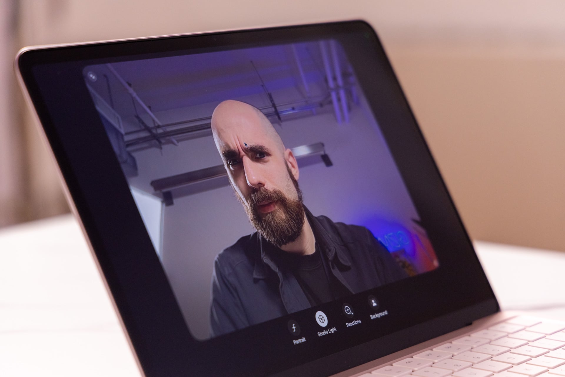 Macbook Neo Review 15